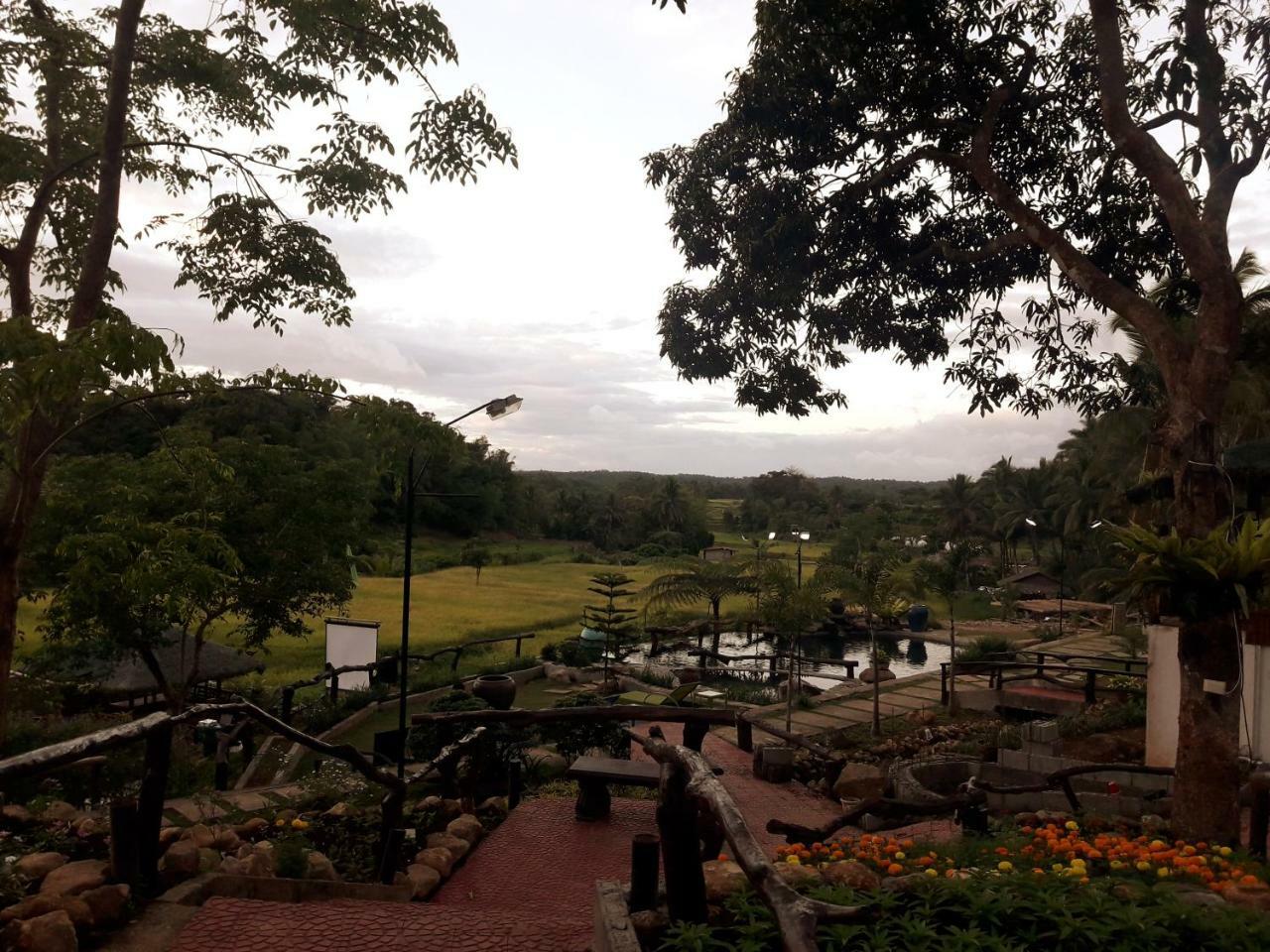 Lucban Samkara Restaurant And Garden Resort מראה חיצוני תמונה